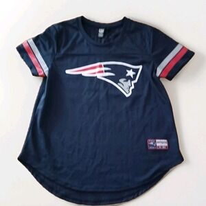 New England Patriots Women's Size XL Blue NFL Shortsleeve Lightweight Jersey Top
